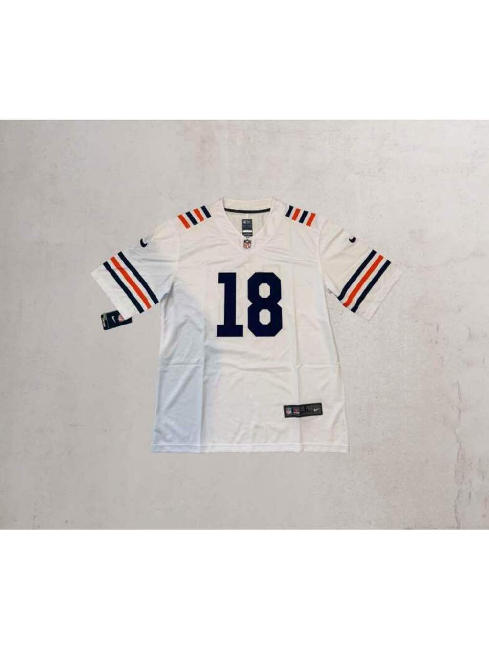 Chicago Bears Caleb Williams #18 NFL Jersey size large